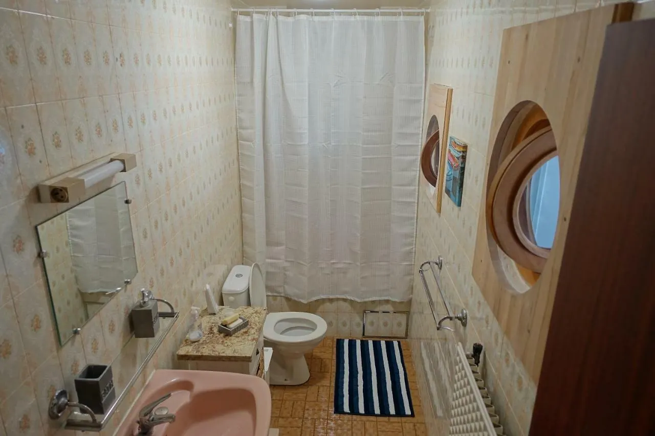 Apartment Appartement 38M2 Avec Balcon En Plein Coeur De Ville Hyeres