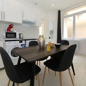 https://appartement-cosy-et-bien-situe20-2p.fr-paris.fr
